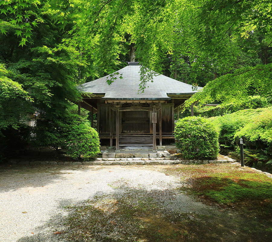 後鳥羽天皇大原陵・法華堂