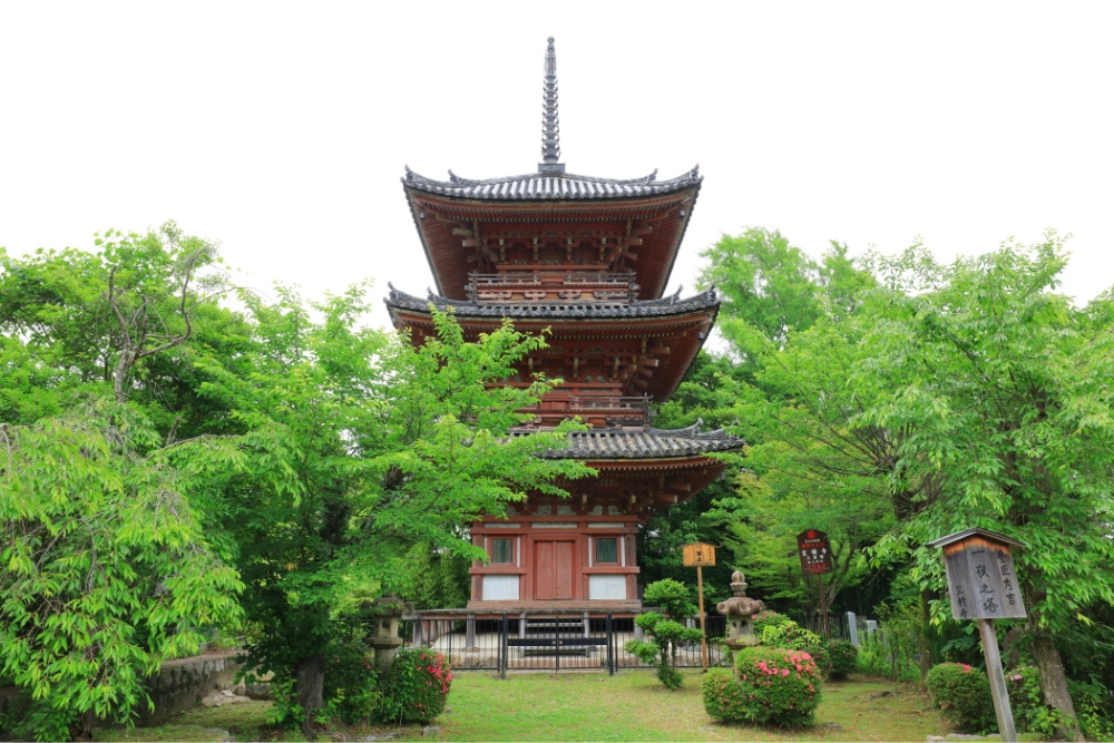 宝積寺 三重塔