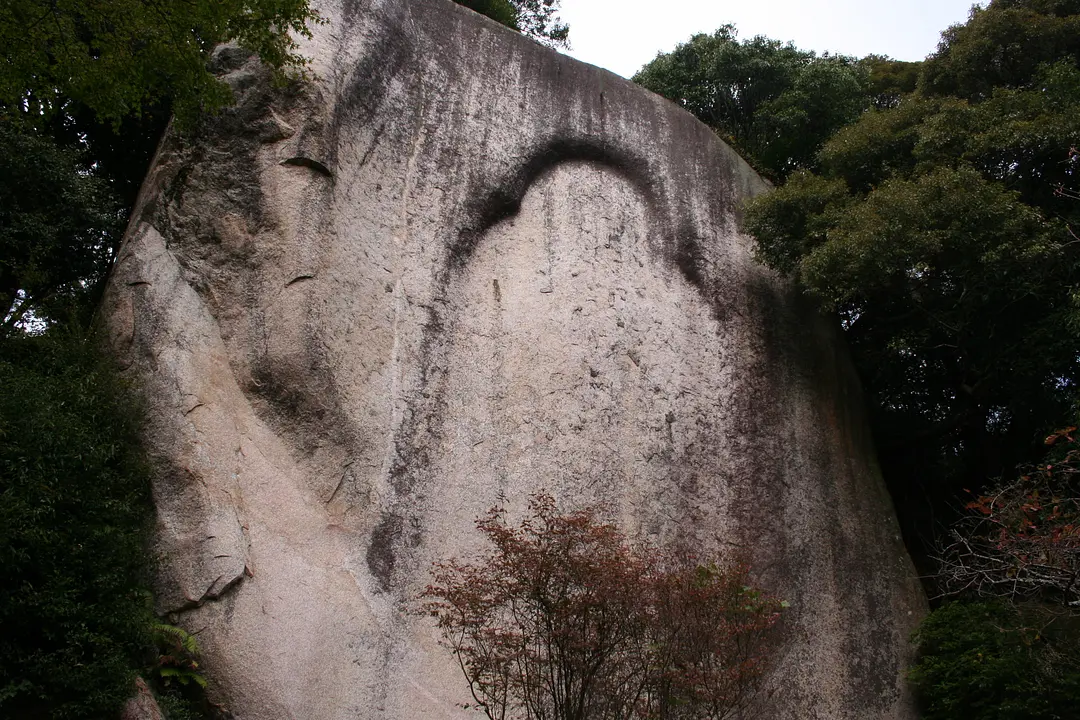弥勒石(笠置町).JPG