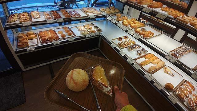 八幡市のパン屋「リーブル」