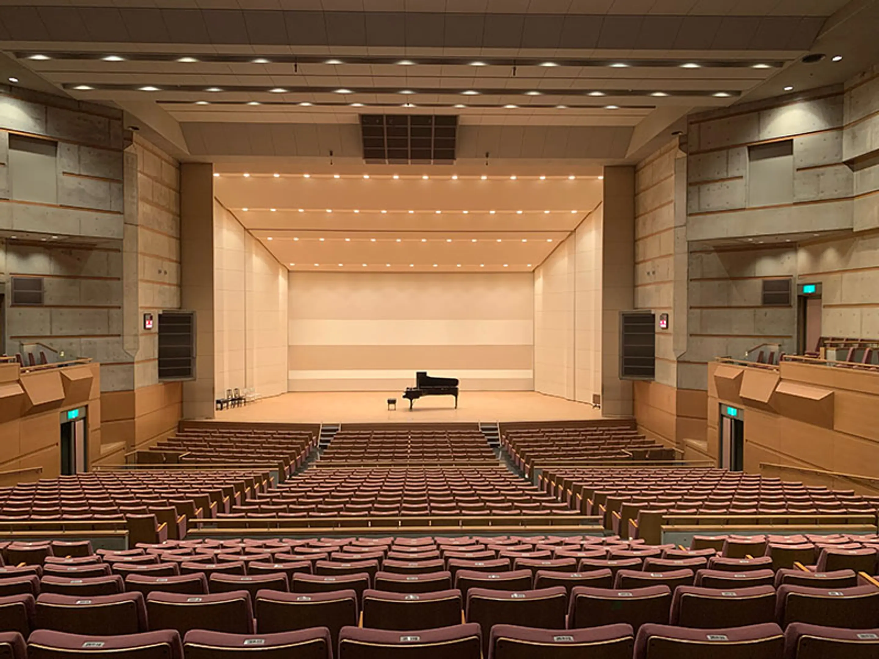 京都府長岡京記念文化会館