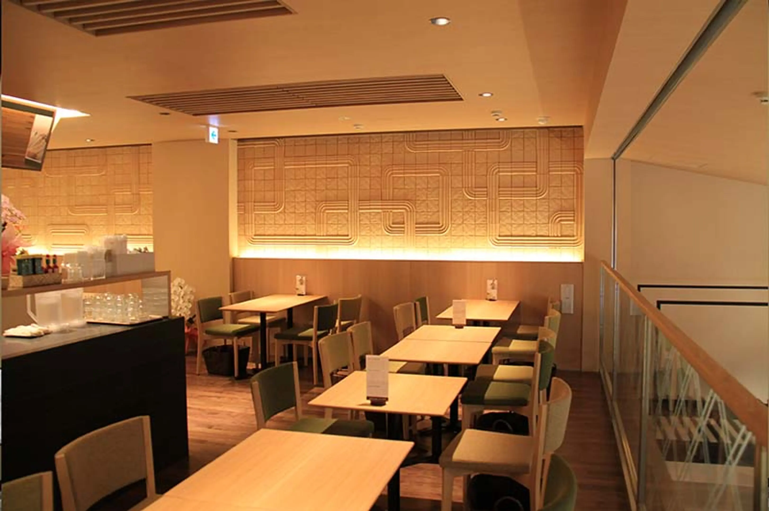 井筒八ッ橋本舗　京極一番街－南錦小路－