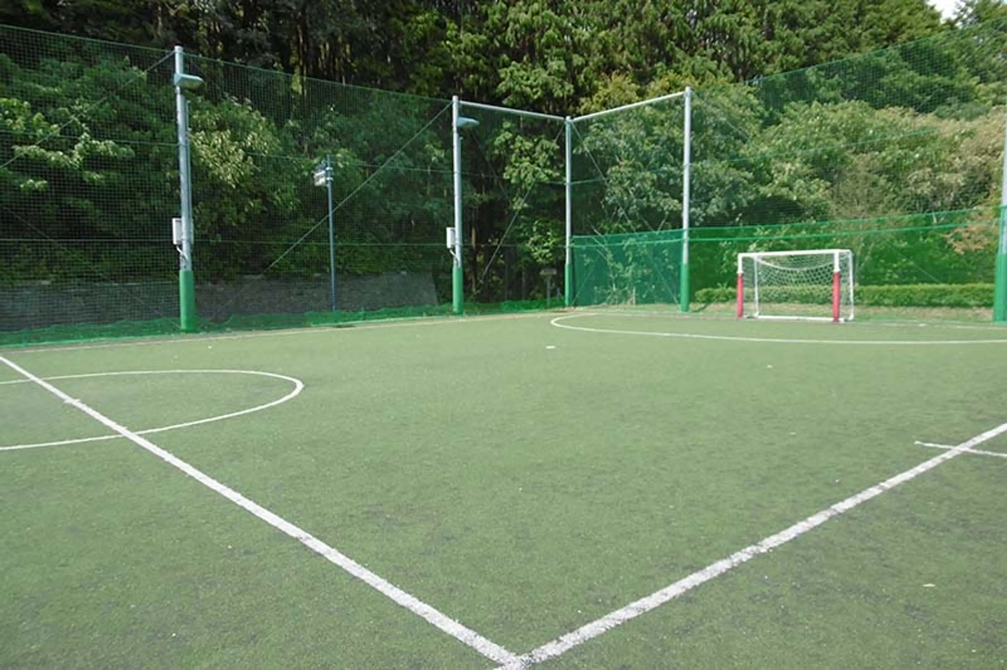 男山レクリエーションセンター