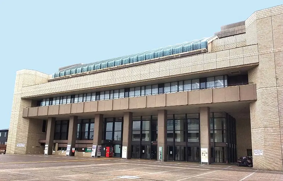 八幡市文化センター