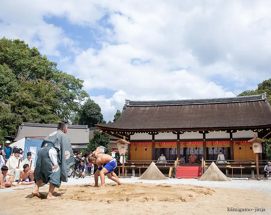 R050909重陽神事・烏相撲-クレジット.jpg