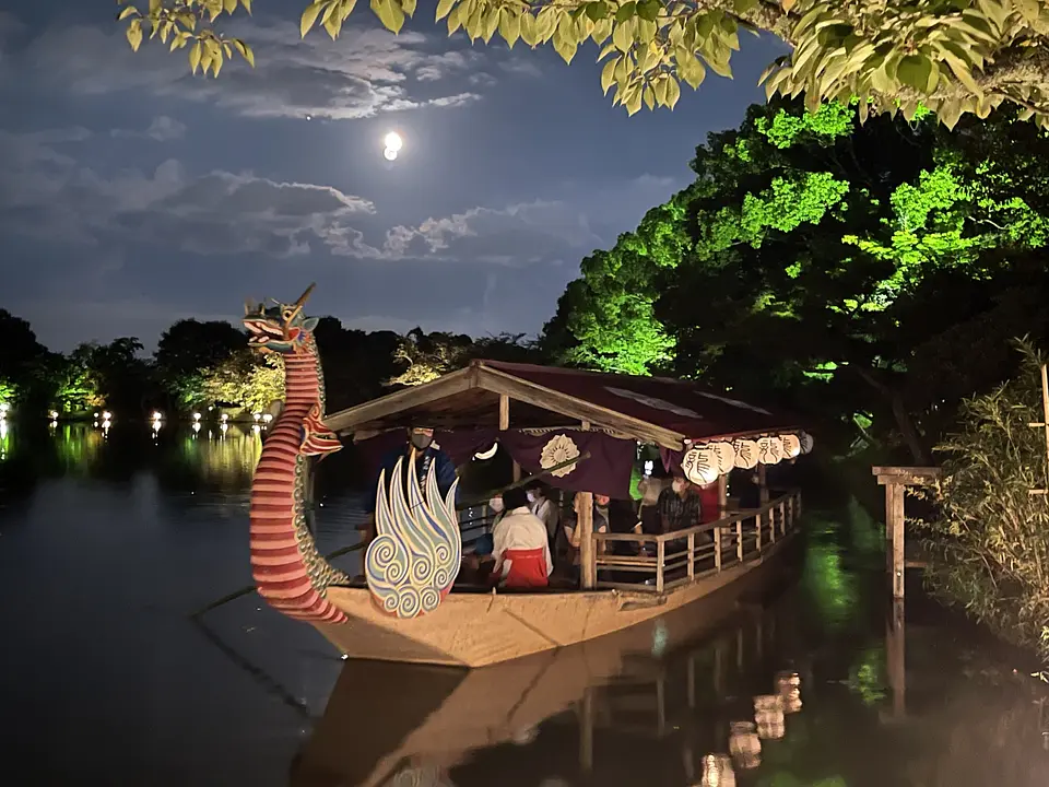 観月の夕べ