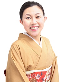 桂 三扇